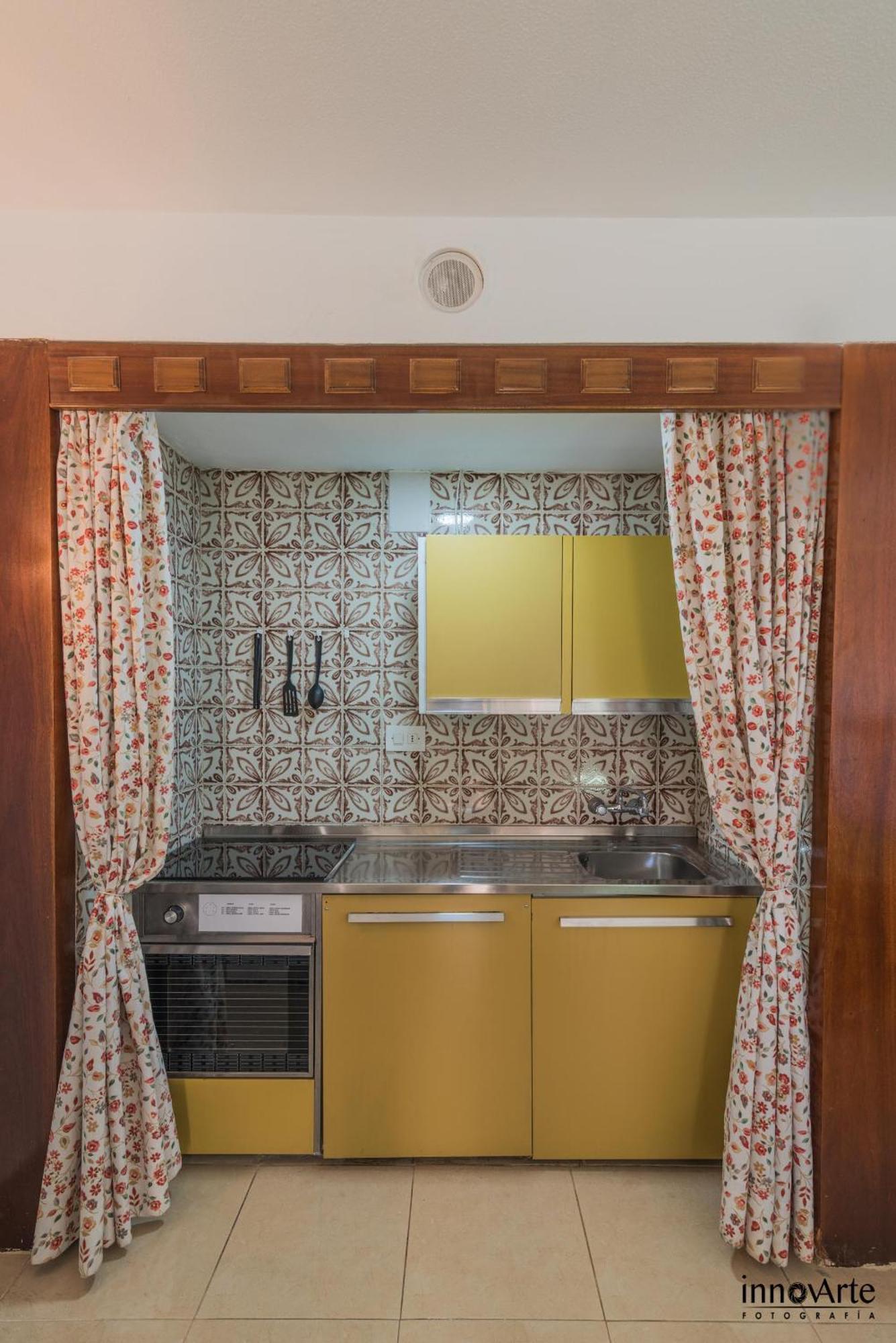 Apartamentos Chinasol Almunecar Bilik gambar